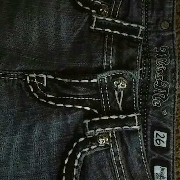 Miss Me Jeans - Picture 2 of 4